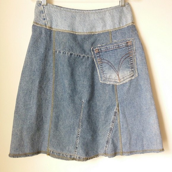 Elizabethan Skirt Women Size XS Blue Flower Detail Denim A-line - Picture 3 of 8